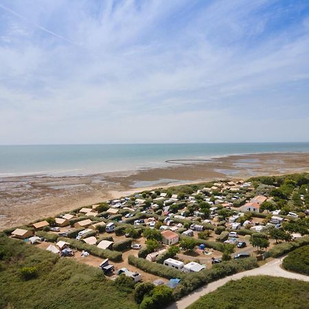 Готель Huttopia Cote Sauvage - Ile De Re Сент-Марі-де-Ре Екстер'єр фото