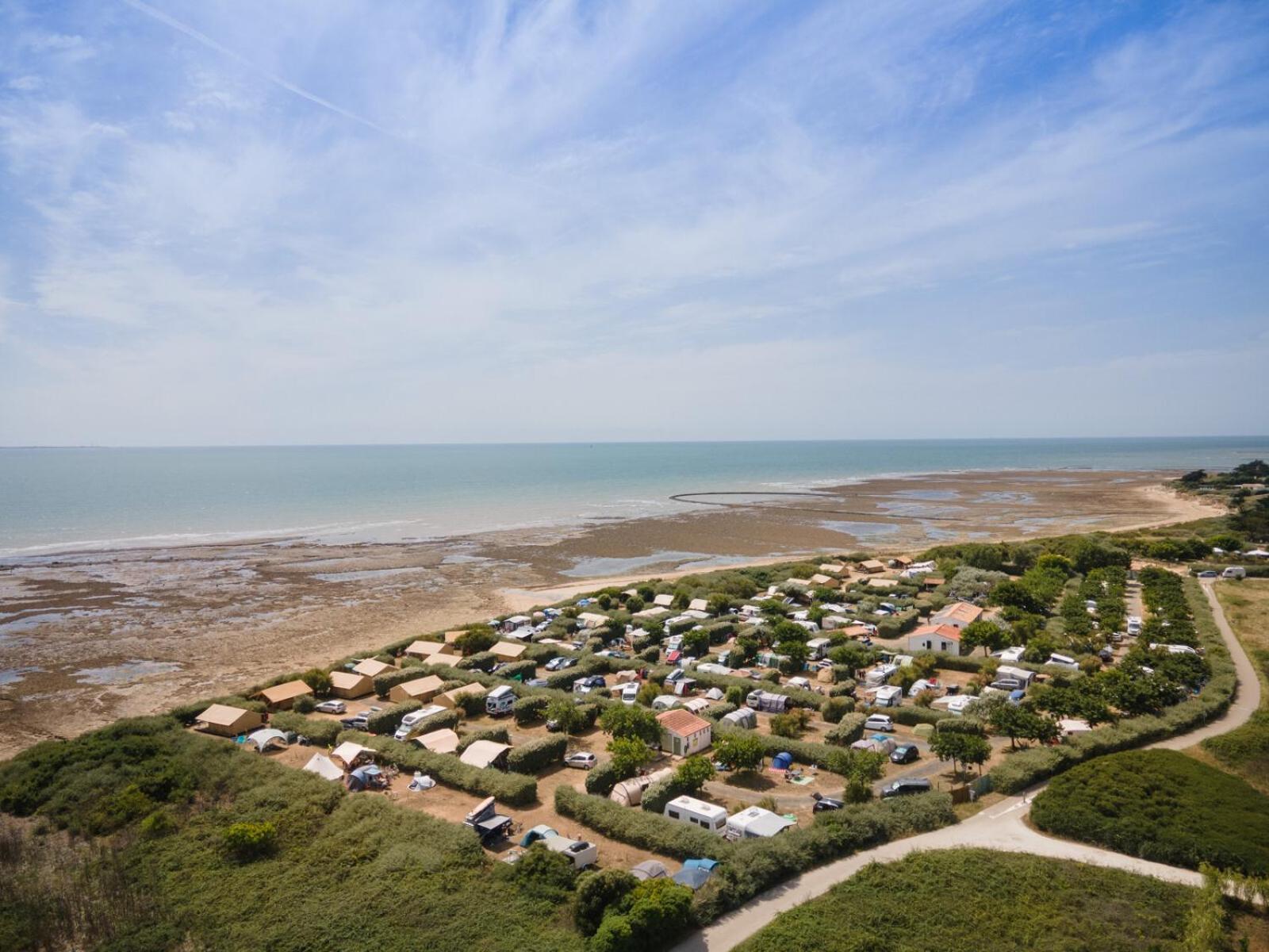 Готель Huttopia Cote Sauvage - Ile De Re Сент-Марі-де-Ре Екстер'єр фото